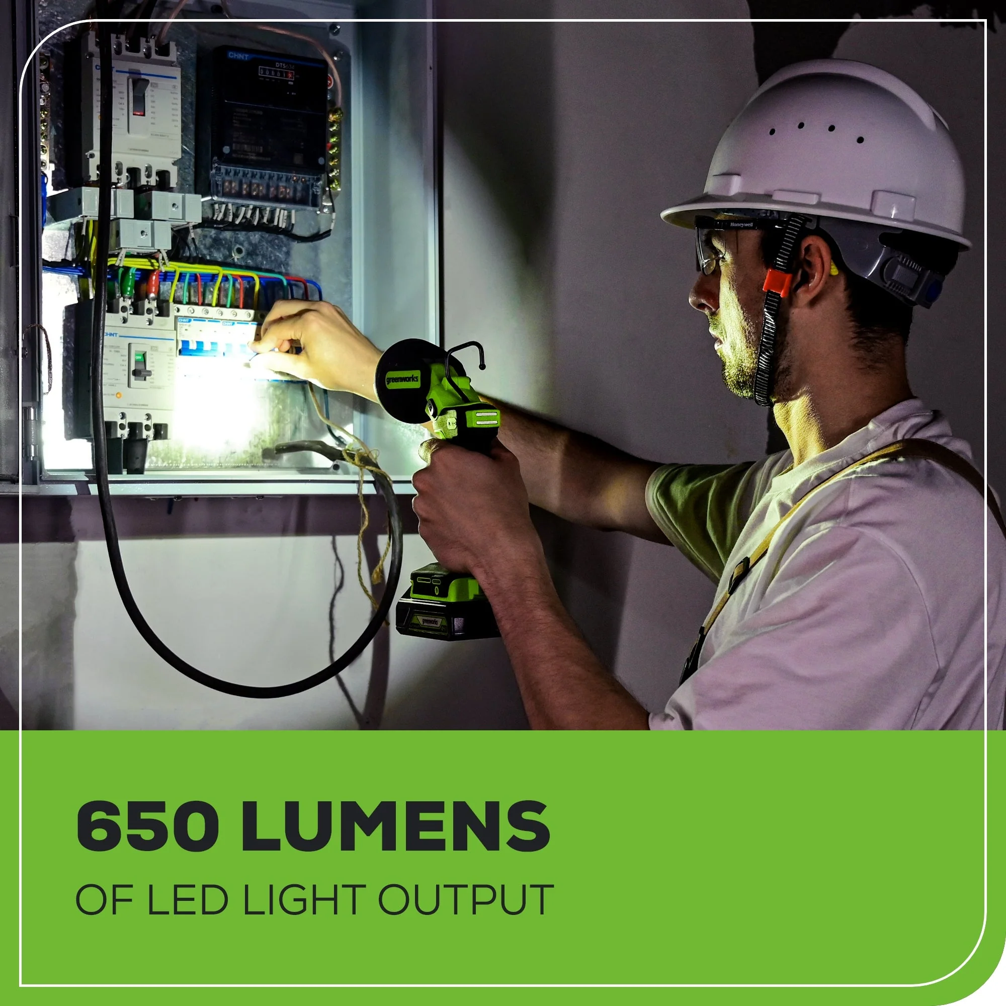 24V Cordless Battery 2-in-1 Work Light: 2.0 Ah Battery and Charger - Image 5