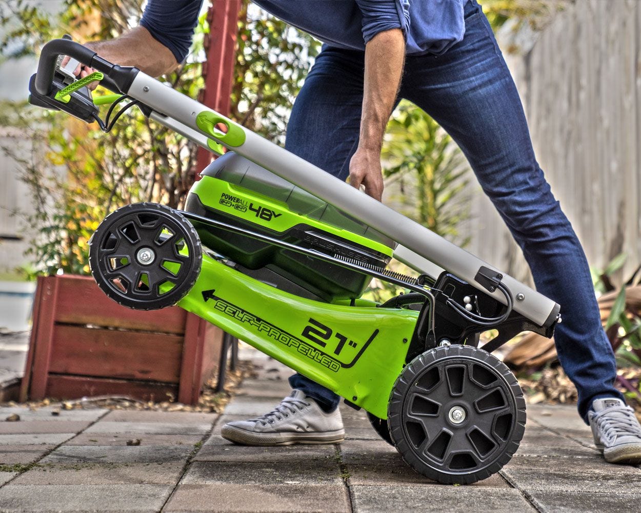 48V (24V x 2) 21" Cordless Battery Self-Propelled Lawn Mower w/ (4) 4.0Ah USB Batteries & (2) Dual Port Chargers, LM2102S - Image 7