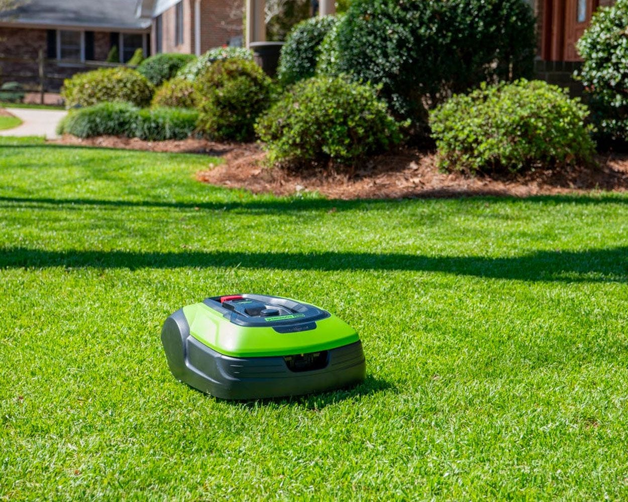 Optimow 50 Low Cut Robotic Lawn Mower - Image 4