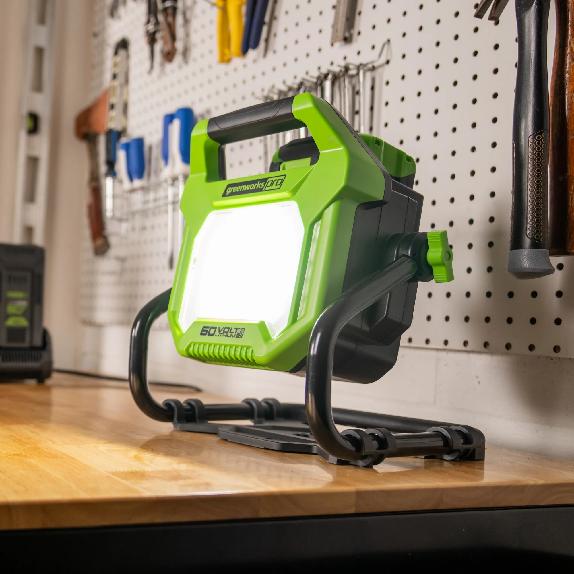 60V AC/DC 2,500 Lumen LED Work Light (Tool Only) - Image 4